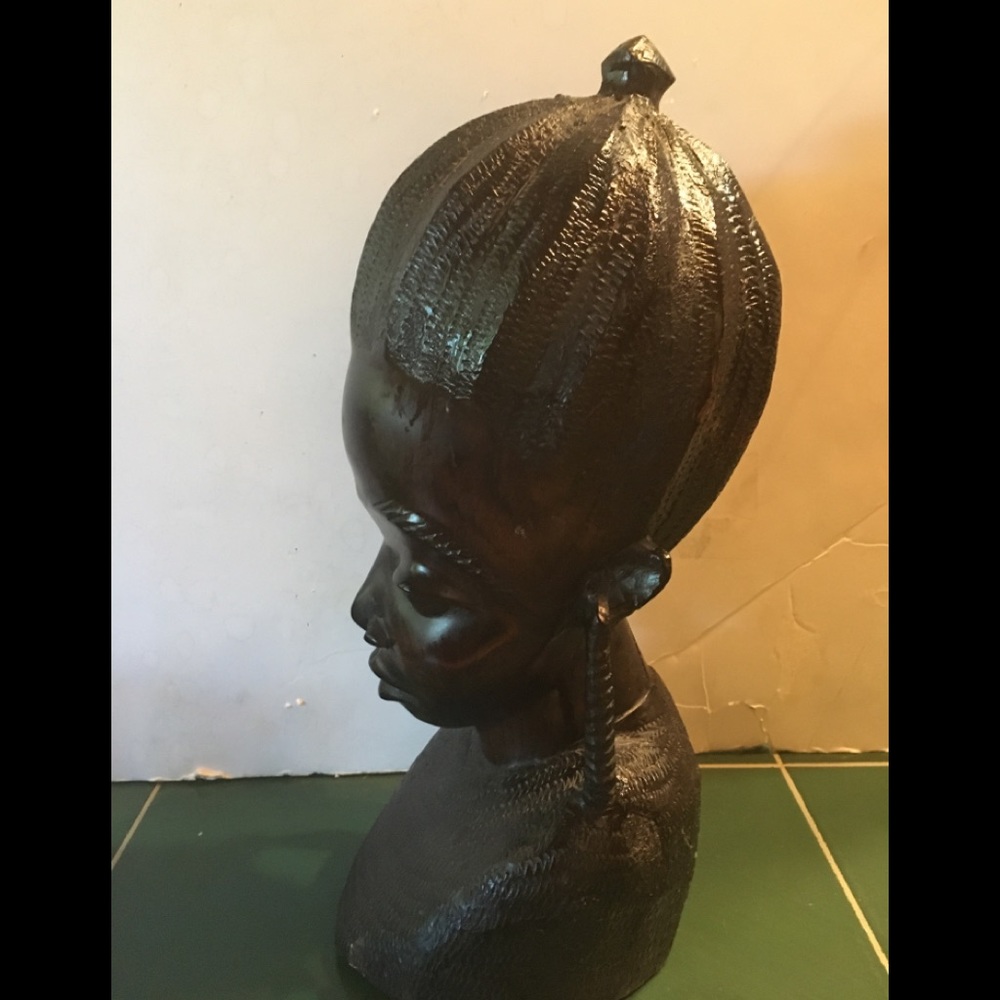 Female bust made of ebony wood